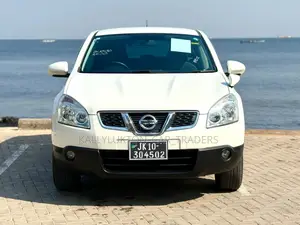 Nissan Dualis 2011 White