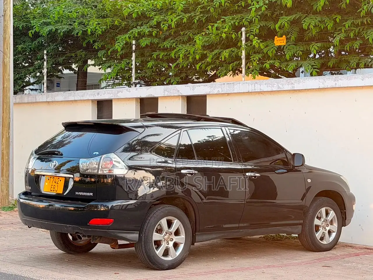 Toyota Harrier 2.4 2007 Black