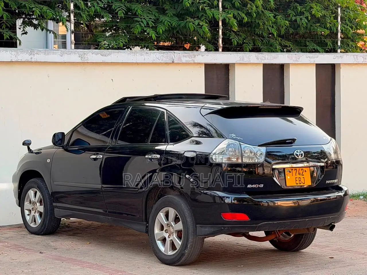 Toyota Harrier 2.4 2007 Black