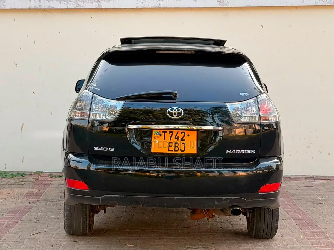 Toyota Harrier 2.4 2007 Black
