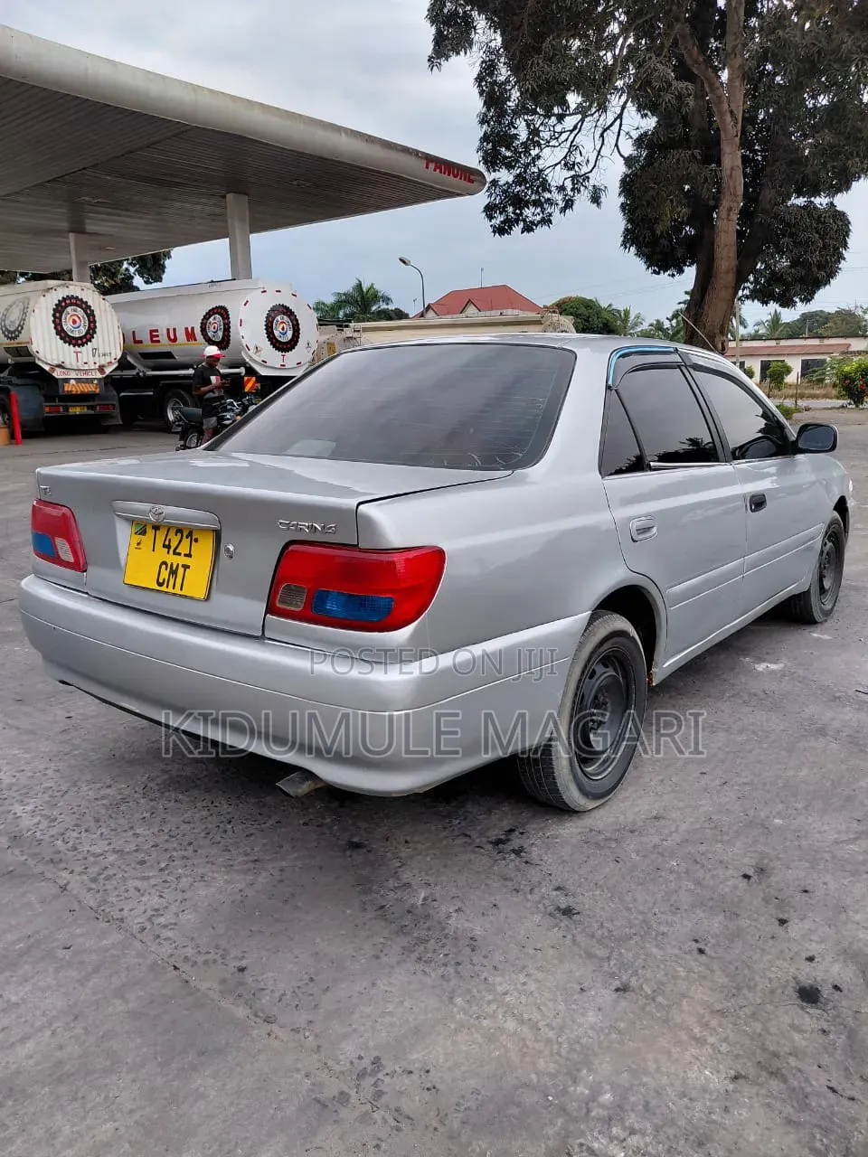 Toyota Carina 2000 Silver