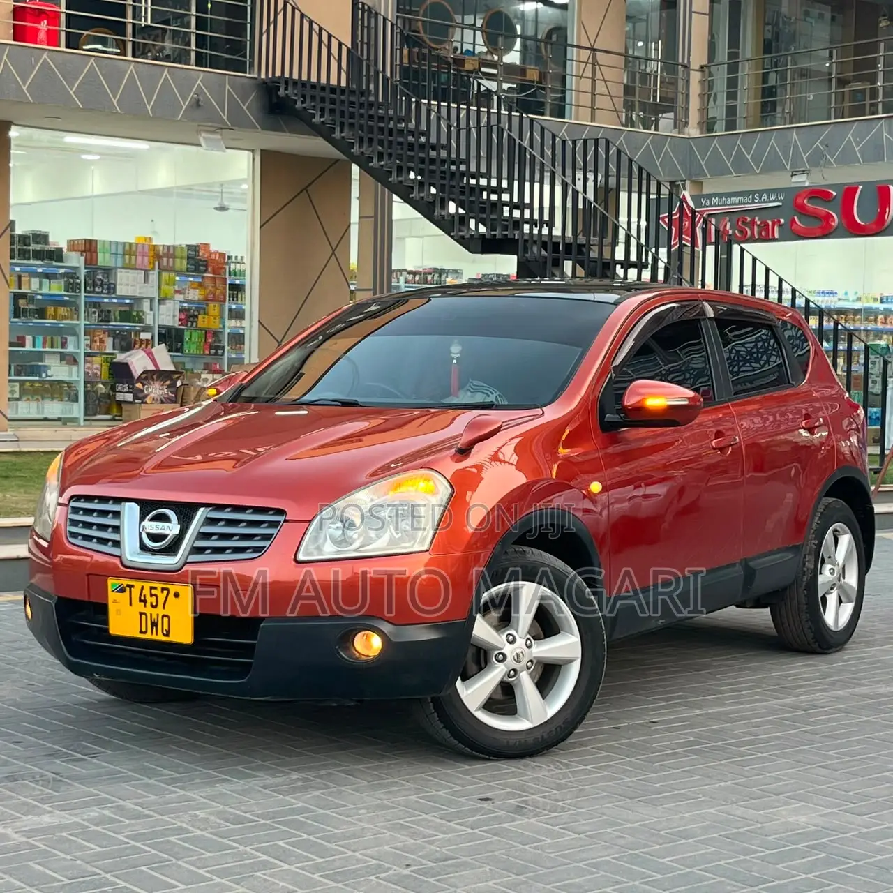 Nissan Dualis 2009 Orange