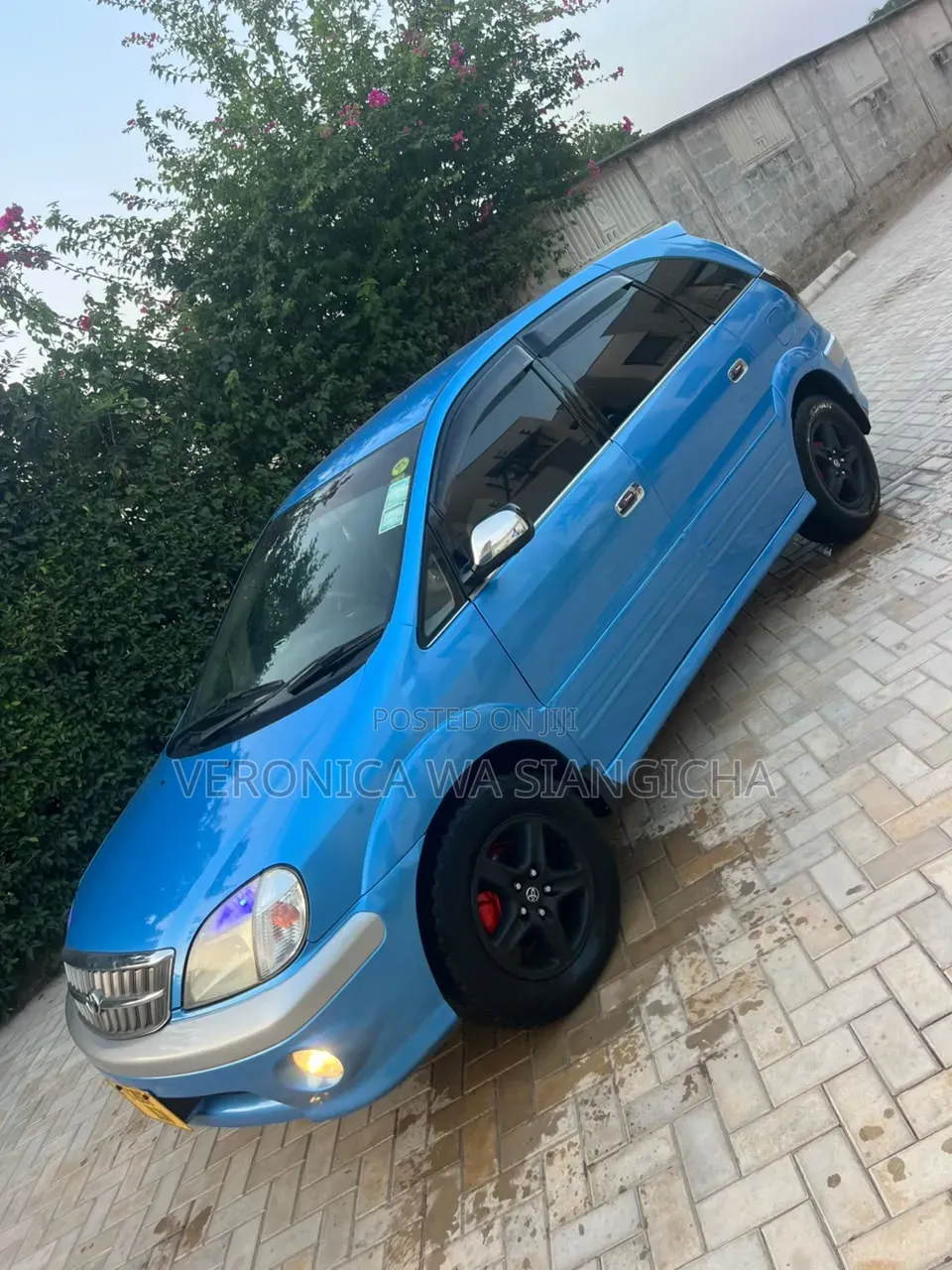 Toyota Nadia 2001 Blue