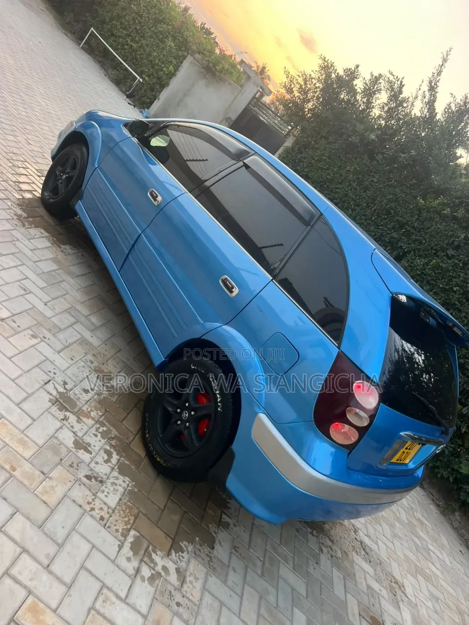 Toyota Nadia 2001 Blue