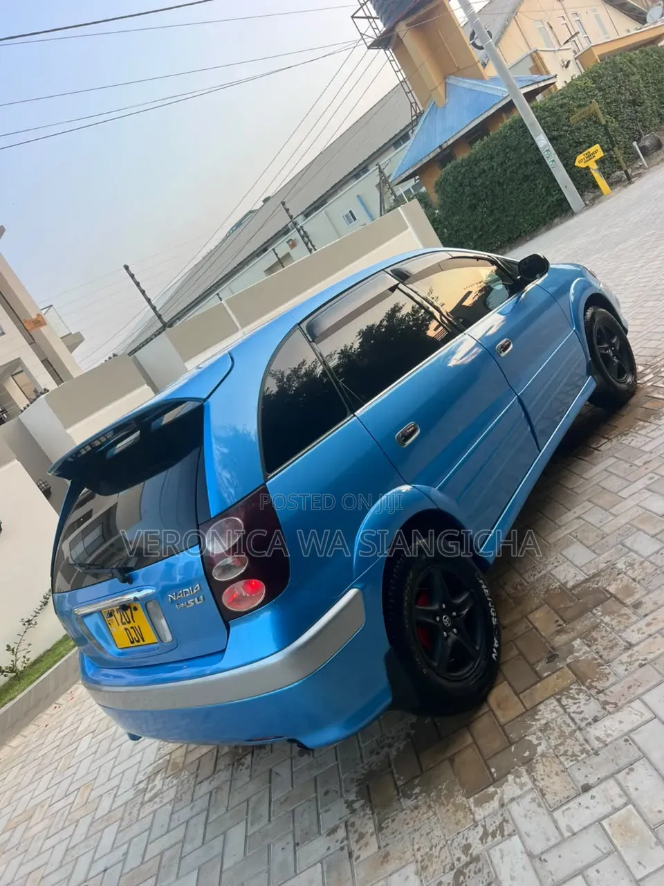 Toyota Nadia 2001 Blue