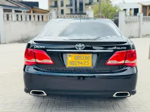 Toyota Crown 2009 Black