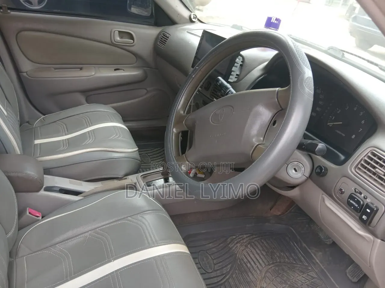 Toyota Corolla 2000 Blue