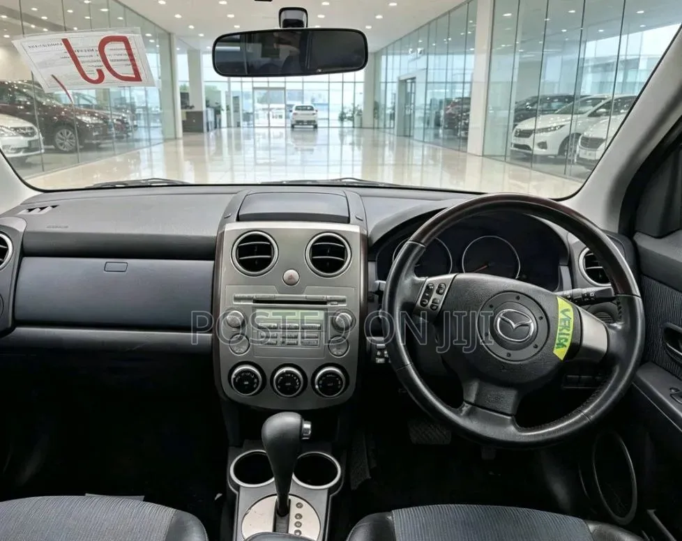 Mazda Verisa 2004 Blue