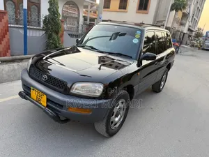 Toyota RAV4 1999 Black