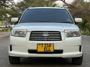Subaru Forester 2006 Pearl