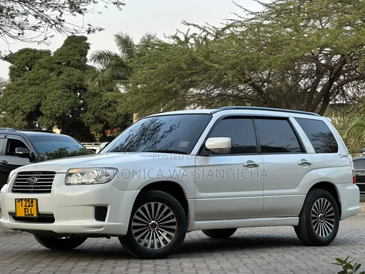 Subaru Forester 2006 White