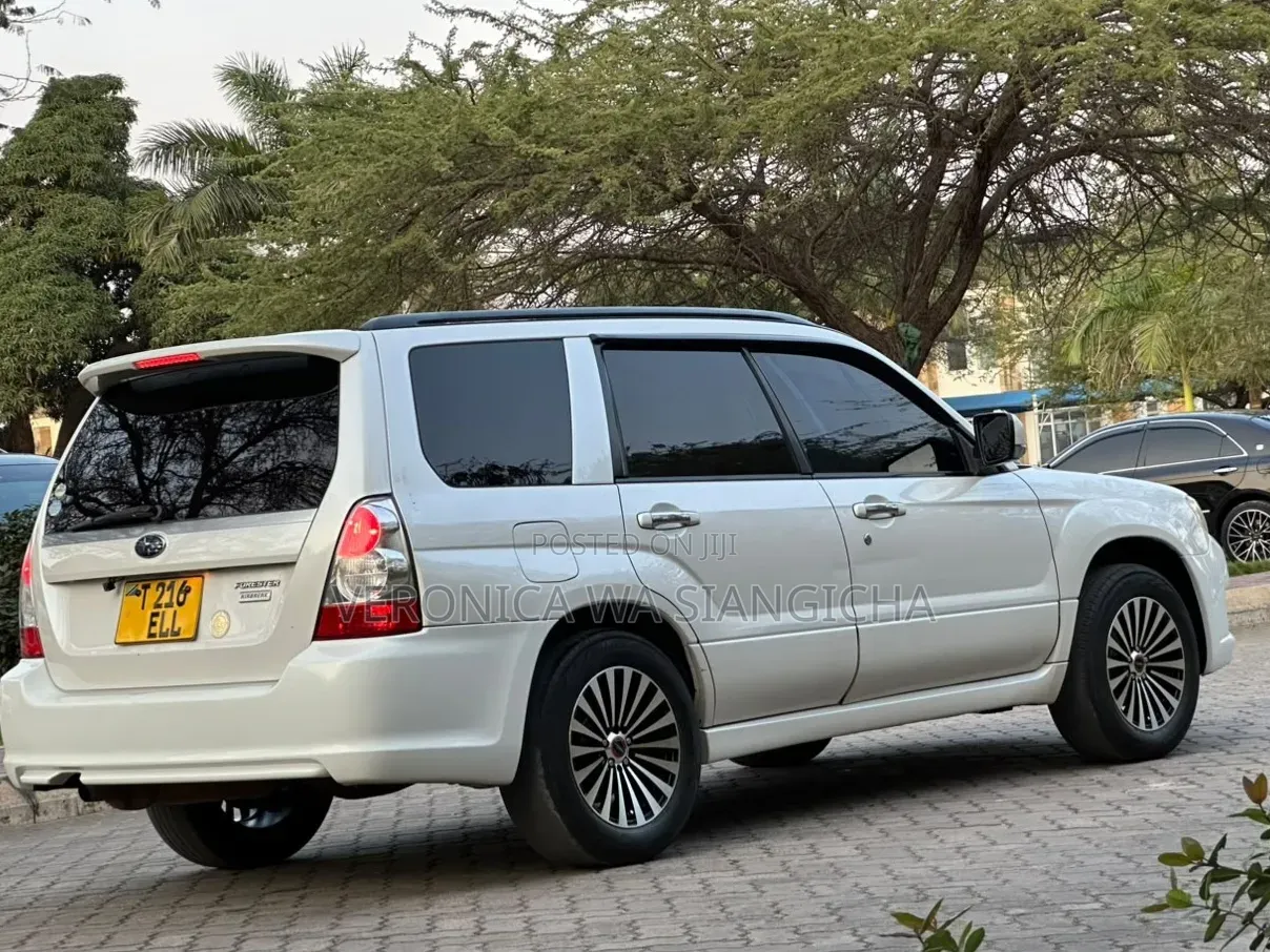 Subaru Forester 2006 White