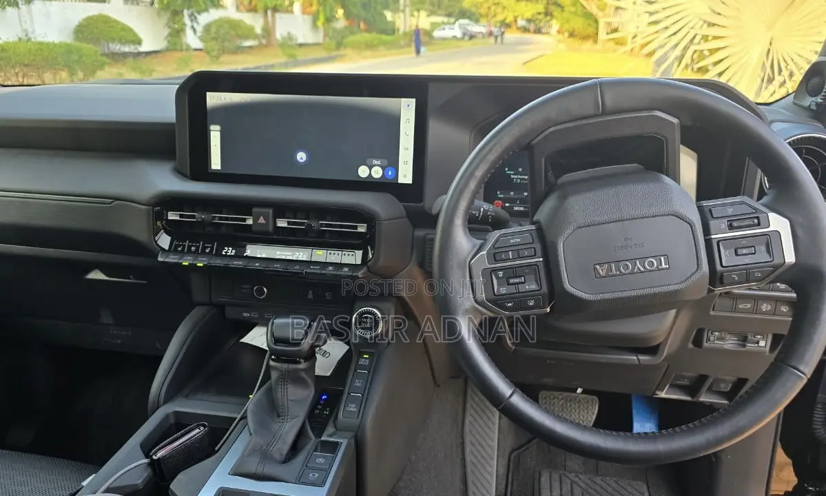 Toyota Land Cruiser LC250 2024 Matt Black
