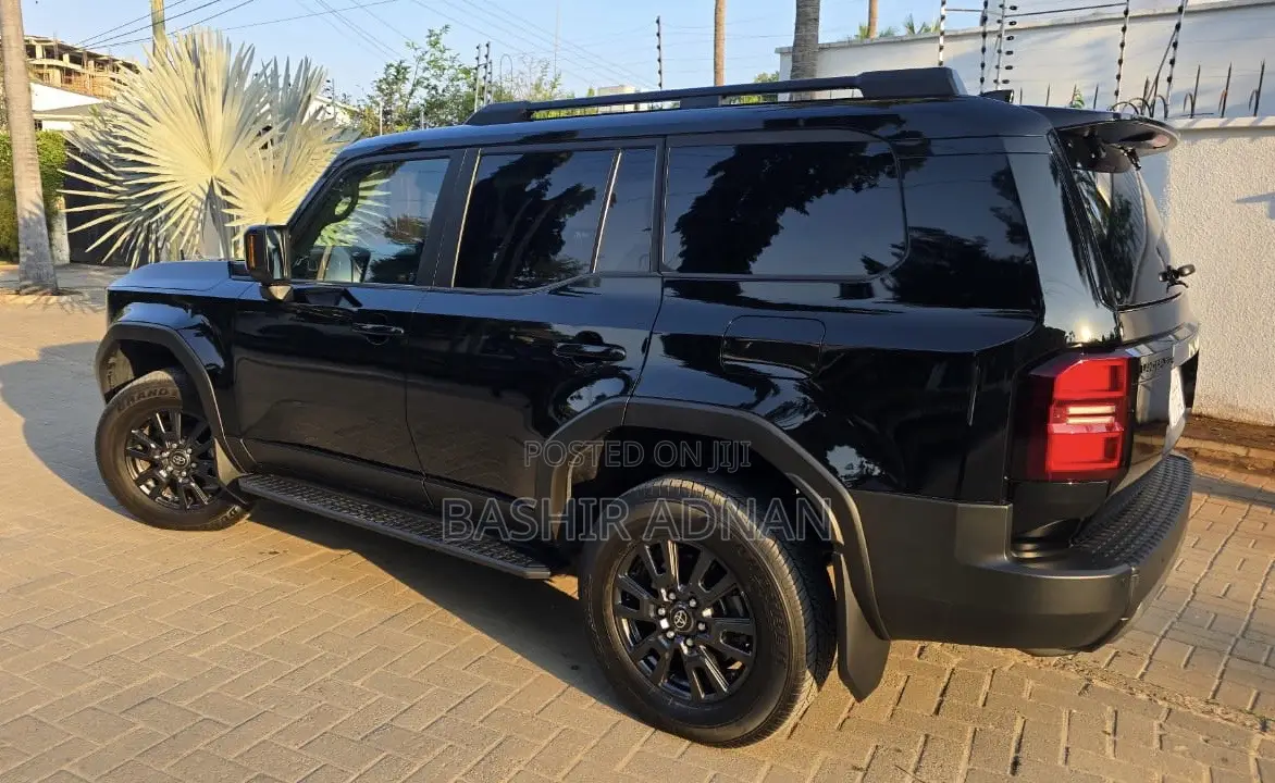 Toyota Land Cruiser LC250 2024 Matt Black
