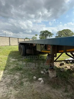 Trailer From Double Tyre