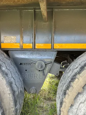 Trailer From Double Tyre