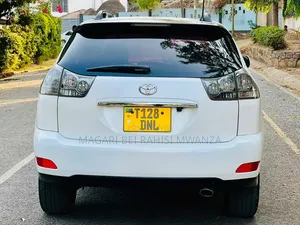 Toyota Harrier 2007 White