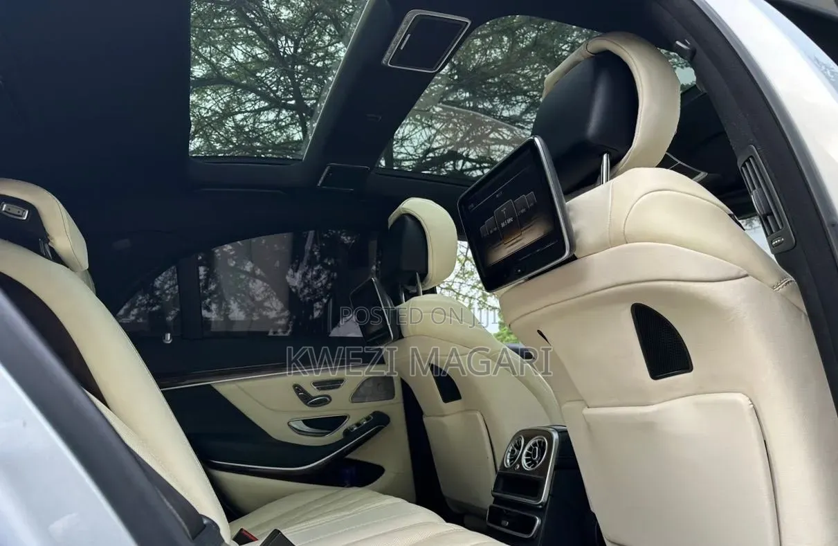 Mercedes-Benz VS680L Maybach 2019 Black