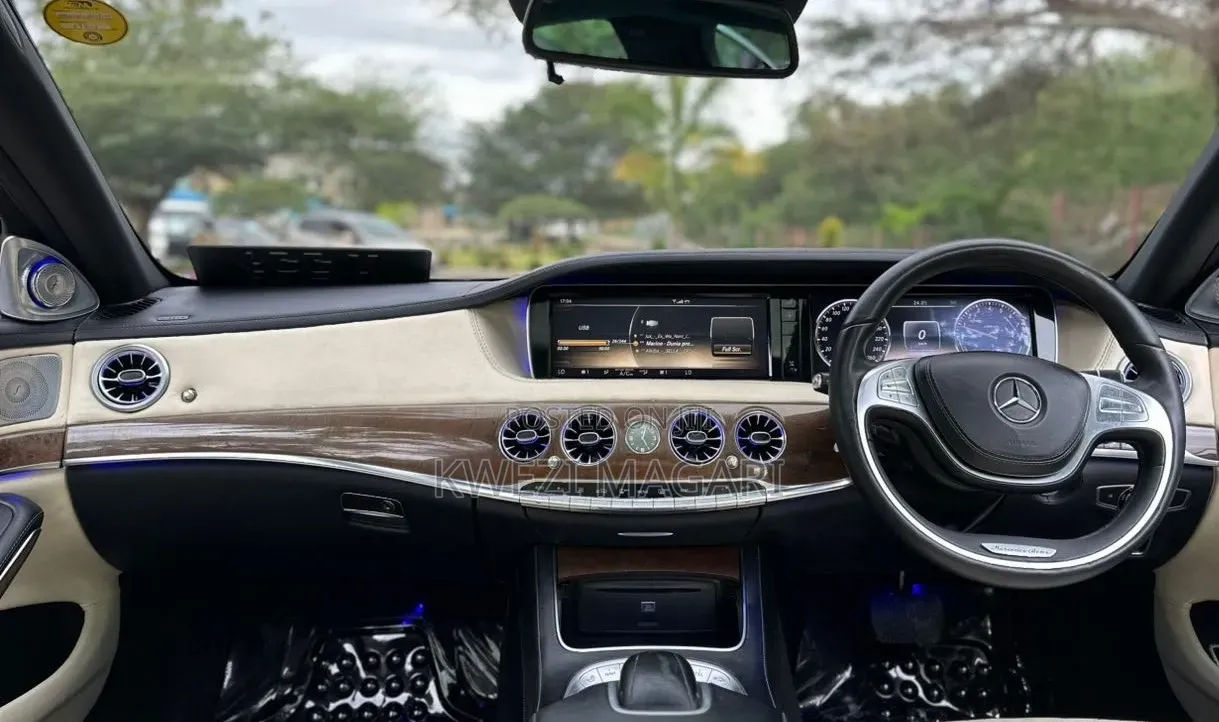 Mercedes-Benz VS680L Maybach 2019 Black