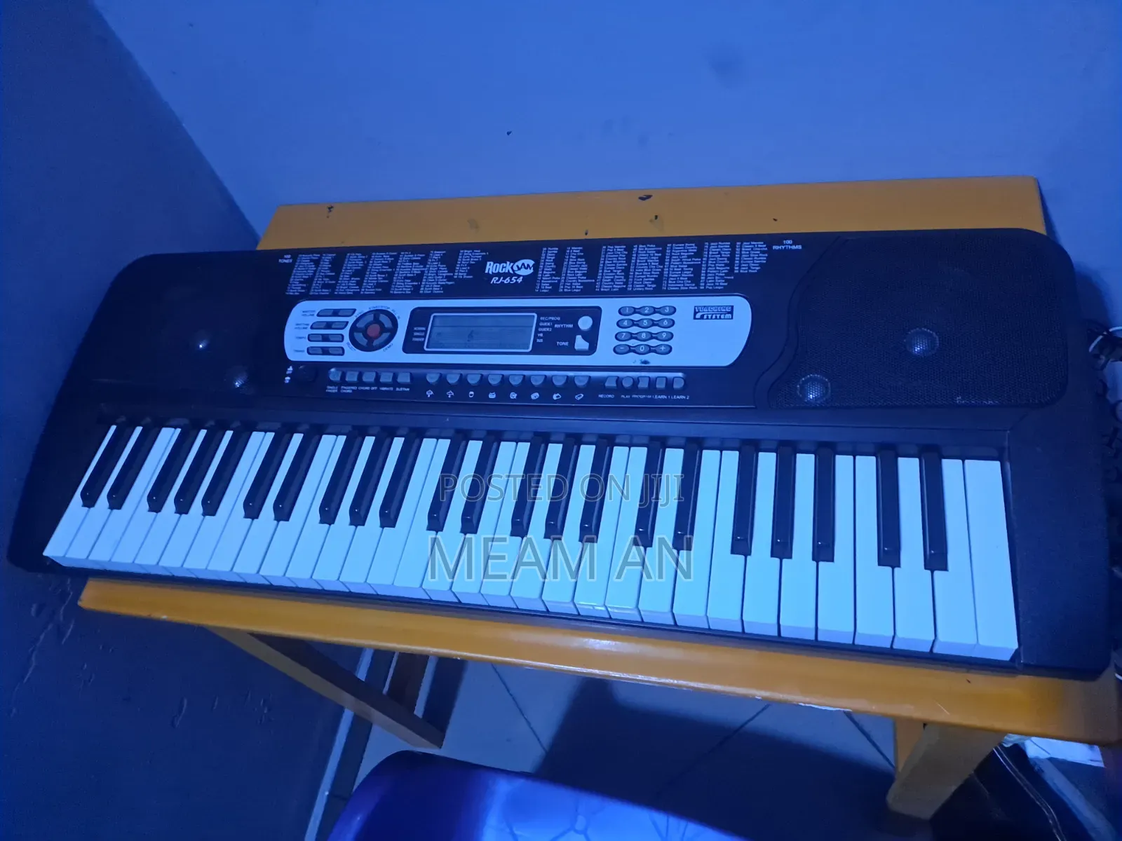 Piano Keyboard/Kinanda