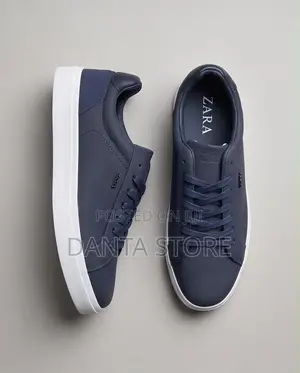 Minimalist Navy Blue Zara Sneakers