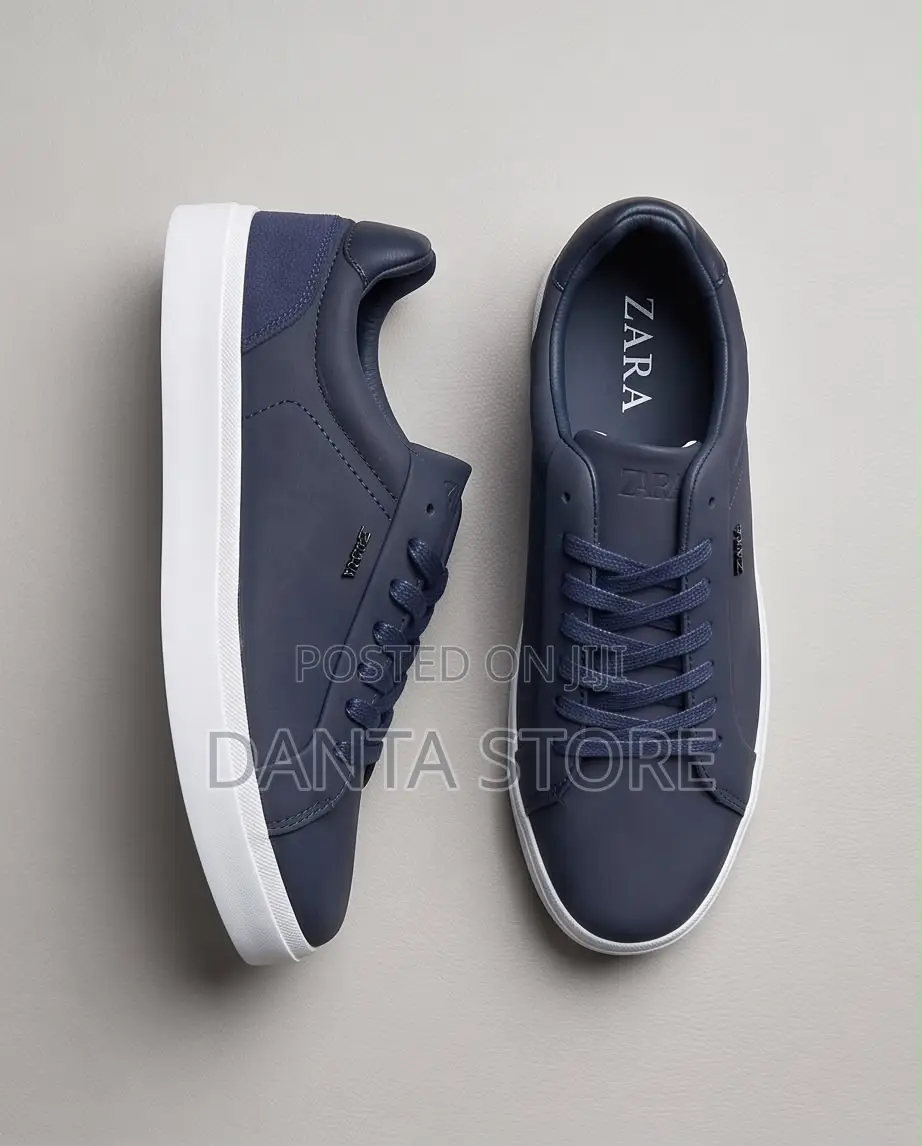 Minimalist Navy Blue Zara Sneakers