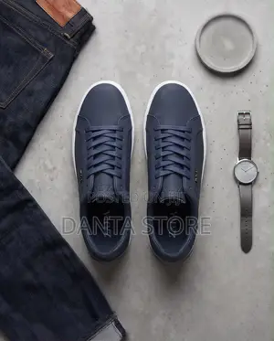 Minimalist Navy Blue Zara Sneakers