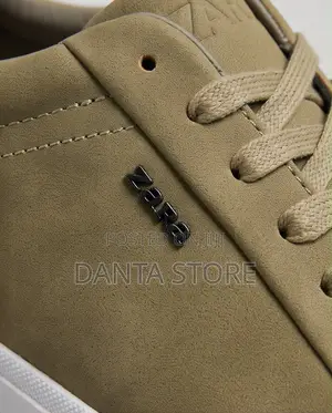 Minimalist Brown Zara Sneakers