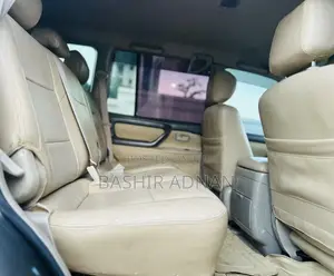 Toyota Land Cruiser 2002 Gray