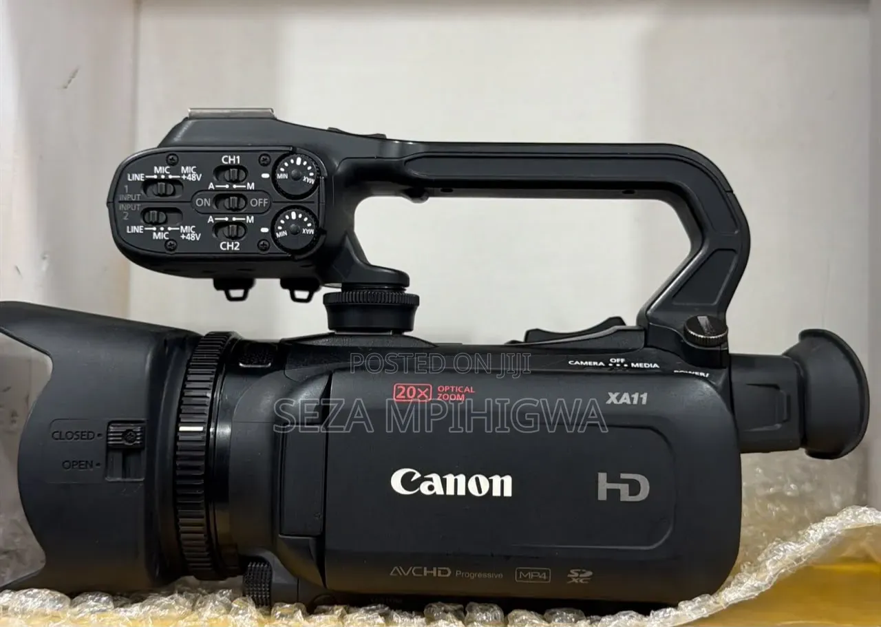 Canob XA11 Video Camera