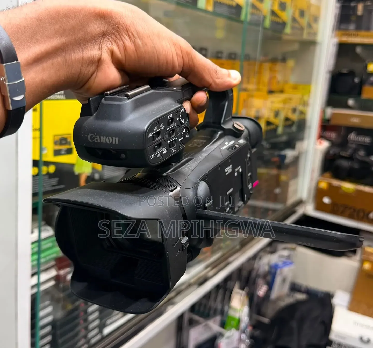Canob XA11 Video Camera