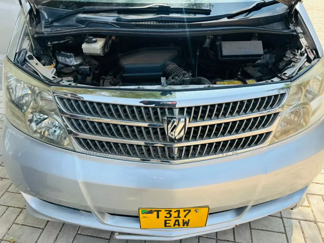 Toyota Alphard 2003 Silver
