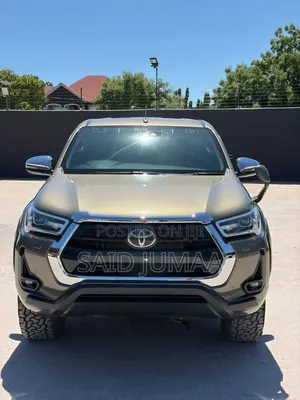 Toyota Hilux 2020 Gray