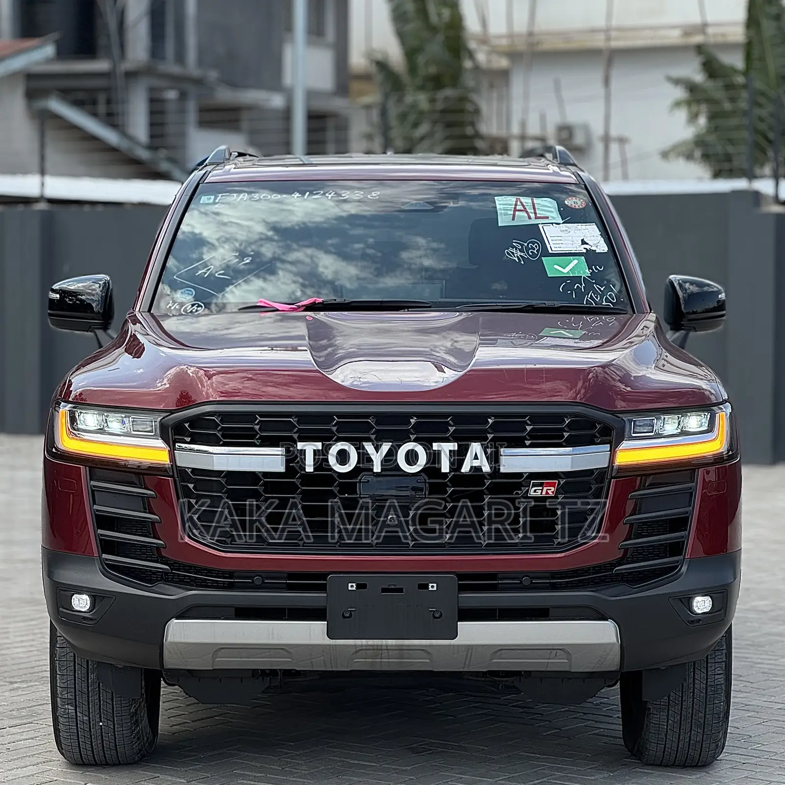 New Toyota Land Cruiser 2025 Red