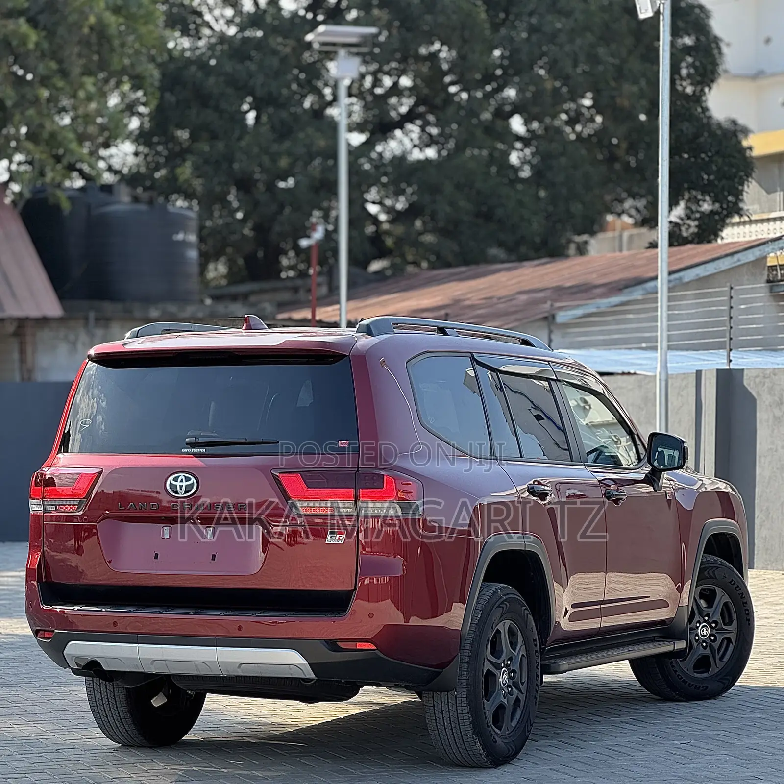 New Toyota Land Cruiser 2025 Red
