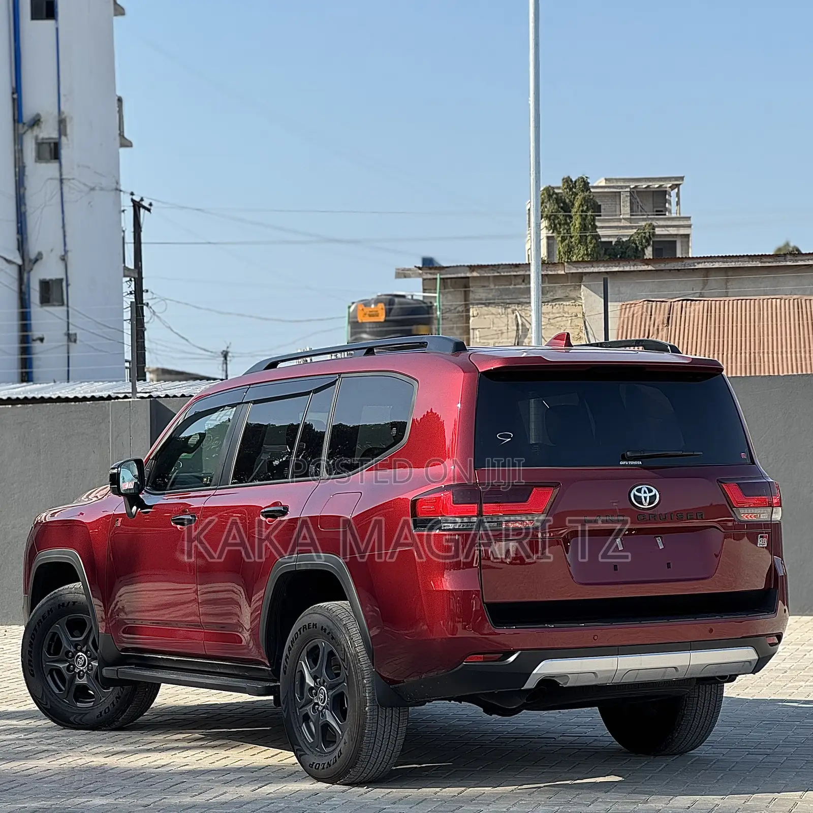 New Toyota Land Cruiser 2025 Red
