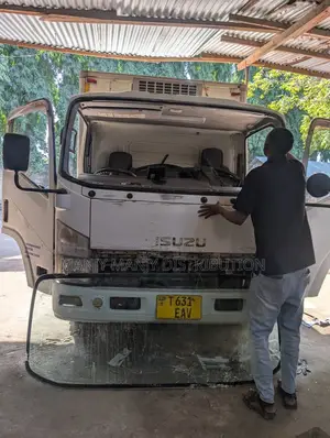 (Car Glass) Vioo Vya Magari