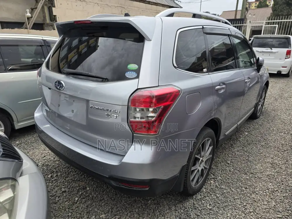 Subaru Forester 2.0XT Premium 4dr SUV AWD (2.0L 4cyl Turbo CVT) 2014 Gray