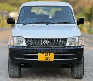 Toyota Land Cruiser Prado 2002 White