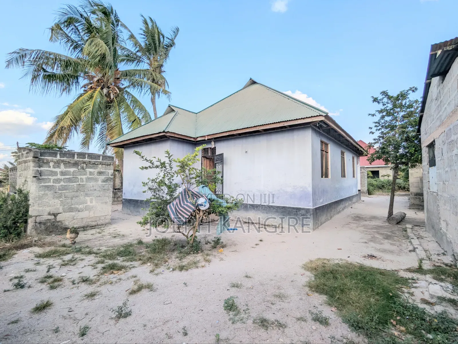 6bdrm House in Rada, Ukonga for sale