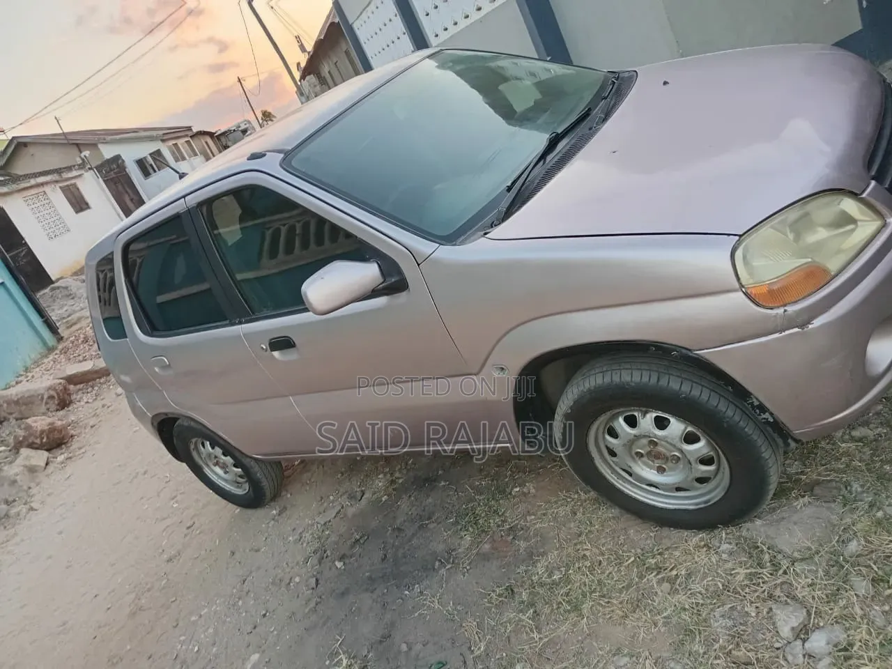 Suzuki Swift 2003 Gold
