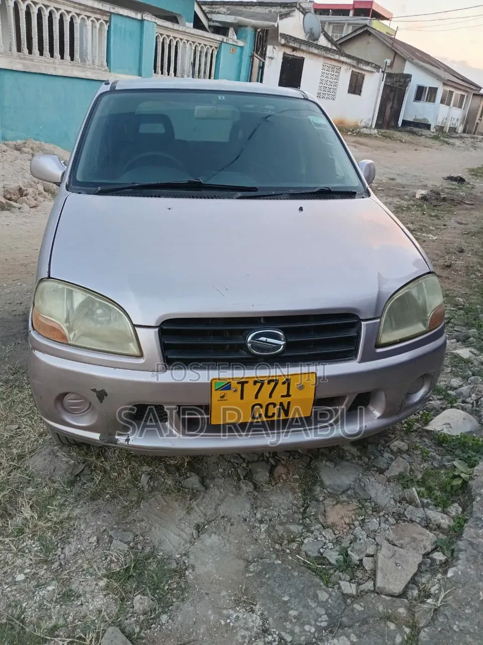 Suzuki Swift 2003 Gold