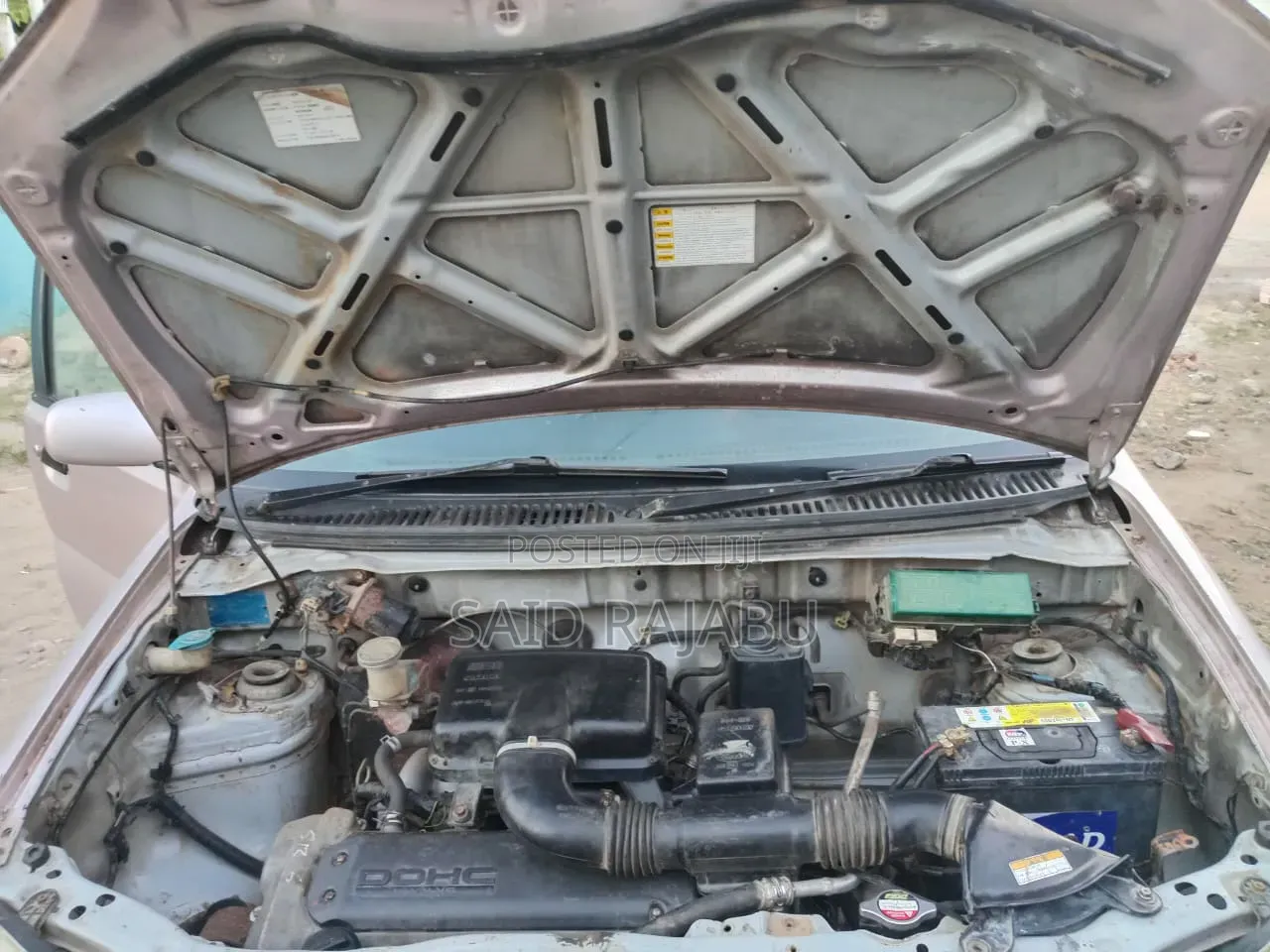 Suzuki Swift 2003 Gold
