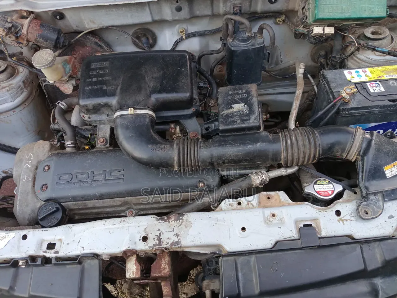 Suzuki Swift 2003 Gold