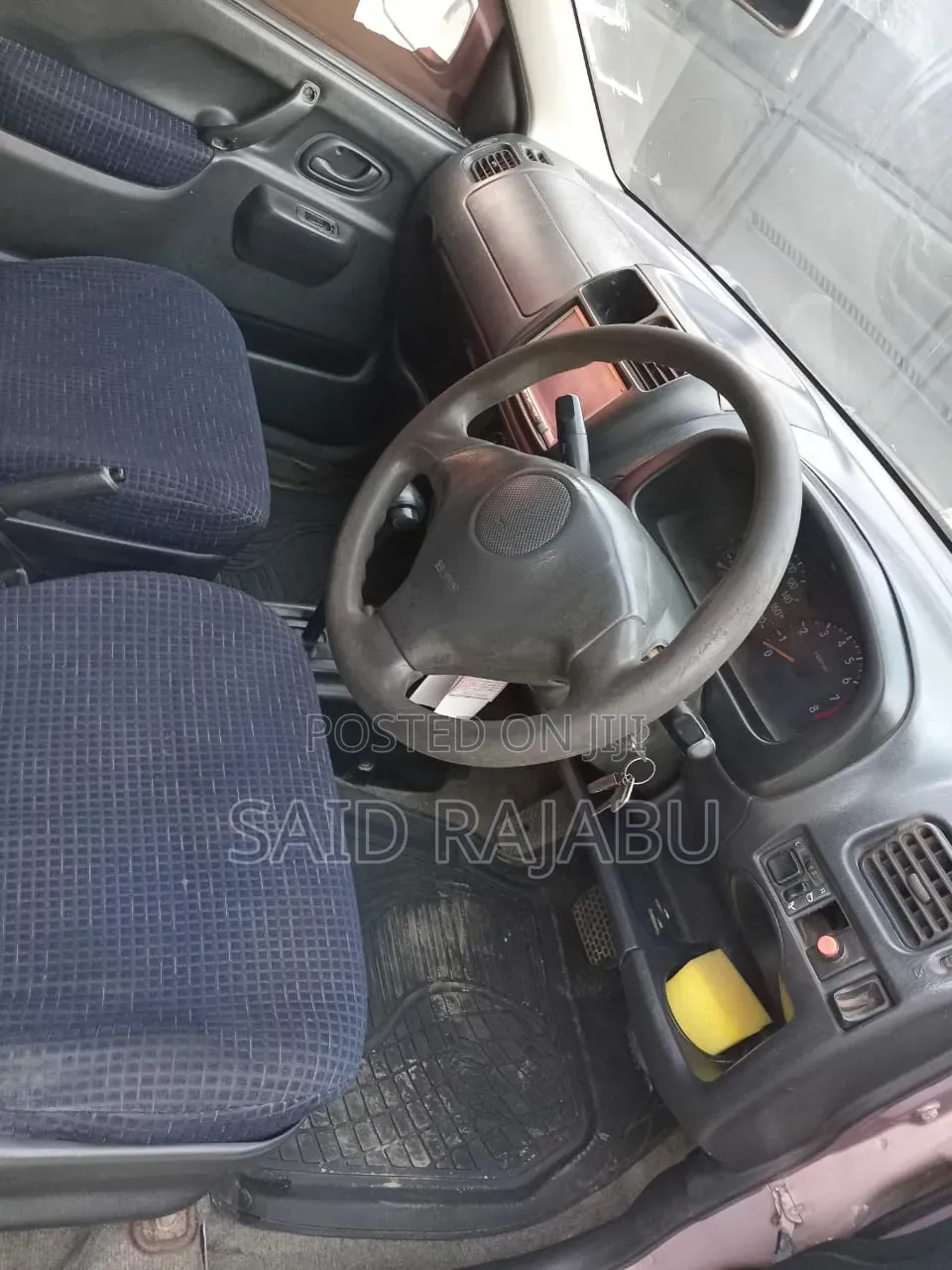 Suzuki Swift 2003 Gold