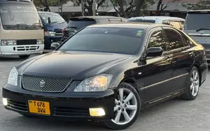 Toyota Crown 2006 Black