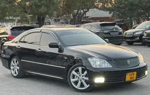 Toyota Crown 2006 Black