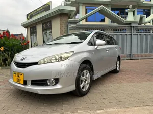 Toyota Wish 2010 Silver
