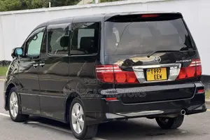 Toyota Alphard 2.4 Petrol FWD 2006 Black