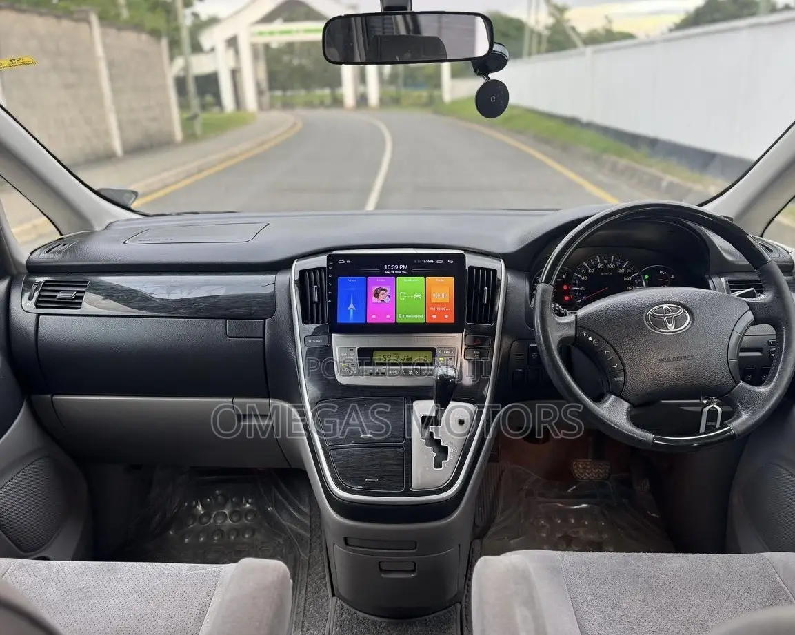 Toyota Alphard 2.4 Petrol FWD 2006 Black